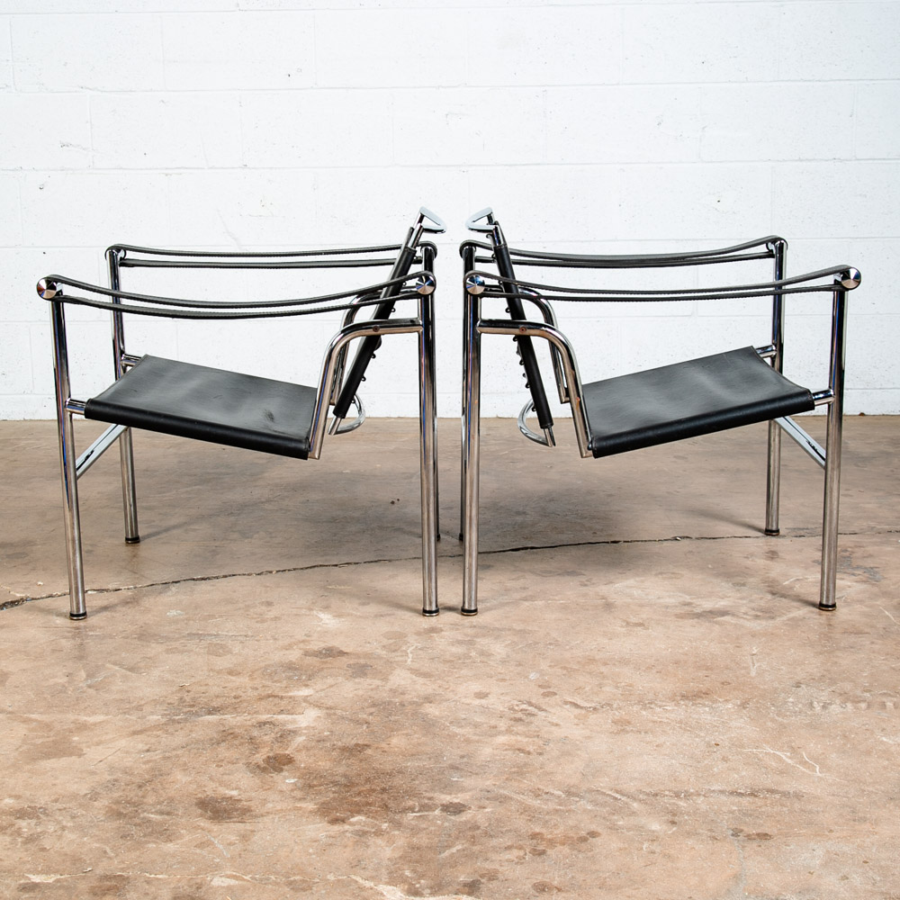 Mid Century Modern Lounge Chairs La Corbusier LC1 Black Leather Alivar Italy NM - Image 2