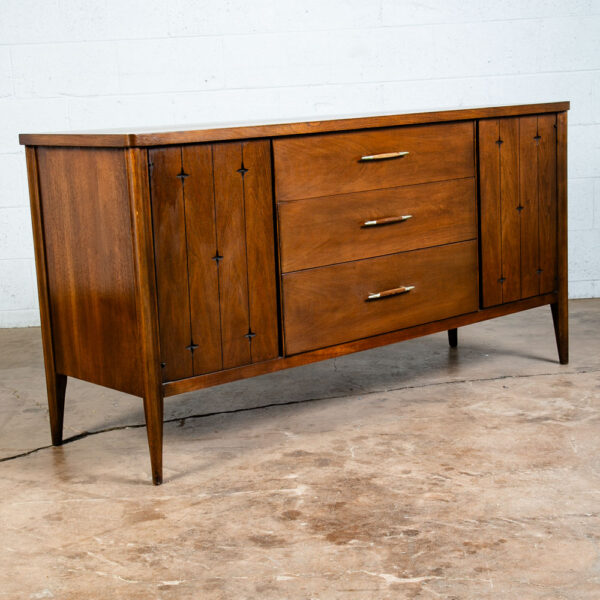 Mid Century Modern Credenza Cabinet Broyhill Saga Wide 3 Drawer Walnut Solid Mcm