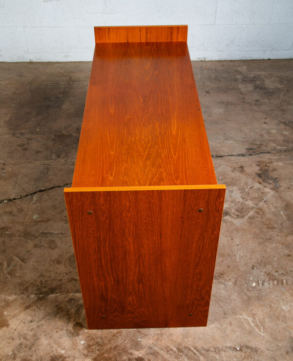 Mid Century Danish Modern Cabinet Credenza Teak Media Sideboard Audio Low LP Hifi - Image 3