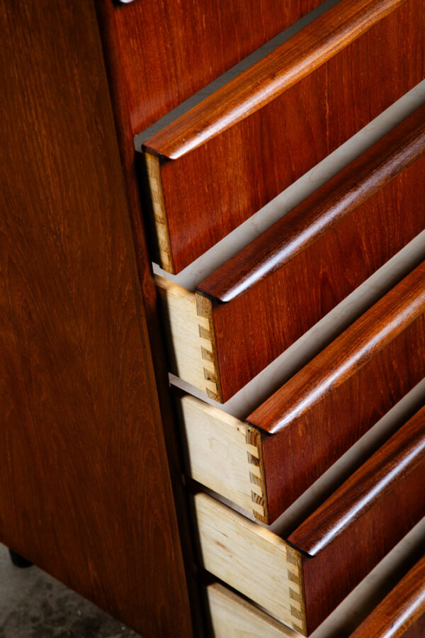 Mid Century Danish Modern Dresser Highboy 6 Drawer Teak Denmark Locking Vintage - Image 6