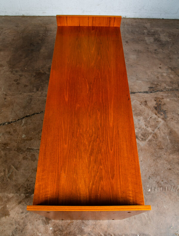 Mid Century Danish Modern Cabinet Credenza Teak Media Sideboard Audio Low LP Hifi - Image 9