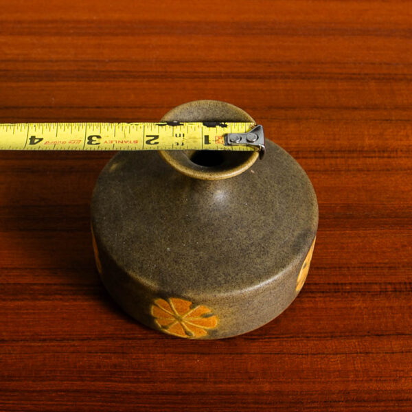 Mid Century Modern Ceramic Vase Sculpture Green Yellow Beige Flowers Studio Art - Image 9