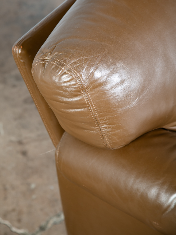 Mid Century Modern Lounge Chair Brown Leather 70s 80s Platform Vintage Armchair - Image 9