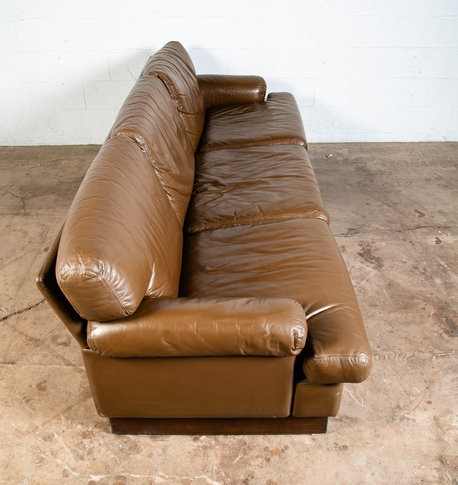 Mid Century Modern Sofa Couch Brown Leather 70s 80s Platform Vintage Arms Plush - Image 6