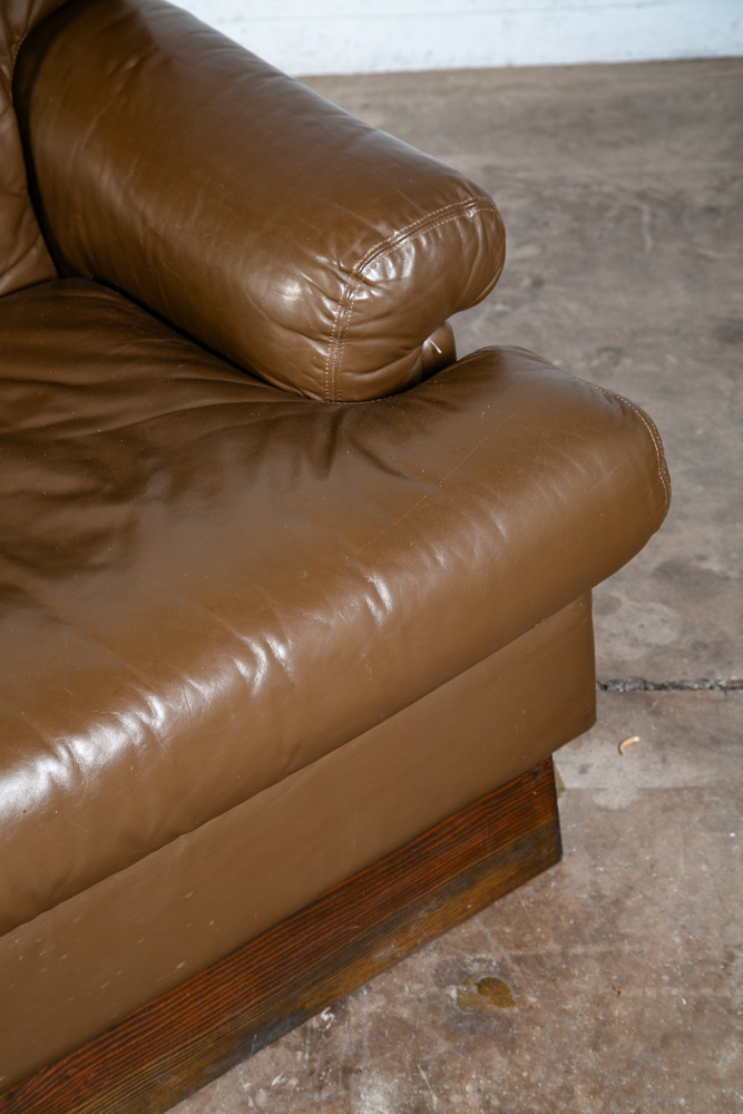 Mid Century Modern Sofa Couch Brown Leather 70s 80s Platform Vintage Arms Plush - Image 11
