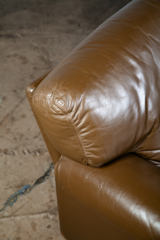 Mid Century Modern Sofa Couch Brown Leather 70s 80s Platform Vintage Arms Plush - Image 8