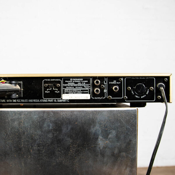 Vintage Pioneer F-5 Analog Stereo Digital Tuner Audiophile Tested Silver AM/FM - Image 11