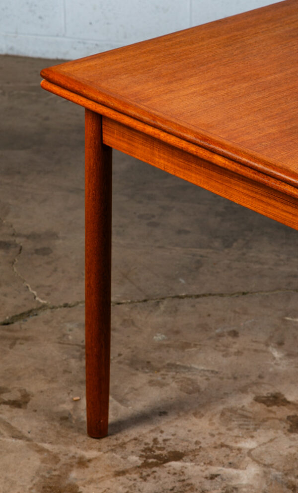 Mid Century Danish Modern Dining Table Denmark Teak Wood Extension Draw Leaf NM - Image 10