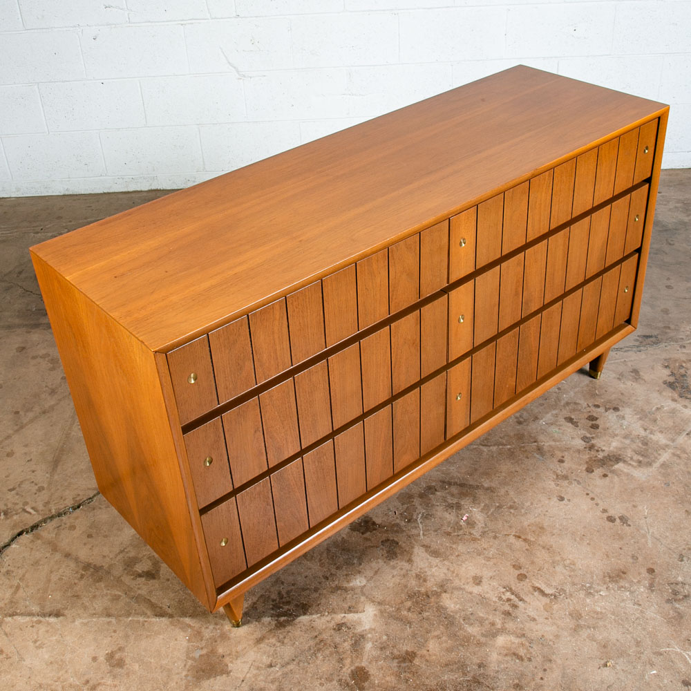 Mid Century Modern Dresser Credenza Kroehler Furniture Walnut 6 Drawer Brass Mcm - Image 9