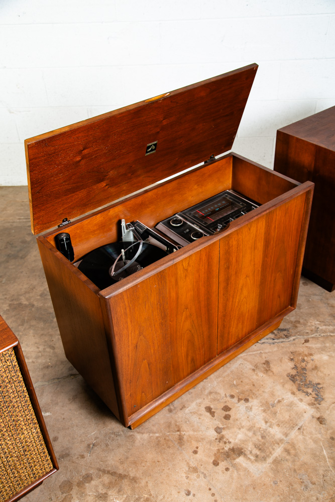 Mid Century Modern Credenza Stereo 3 Piece Console RCA Cabinet Audio Walnut Wood - Image 11