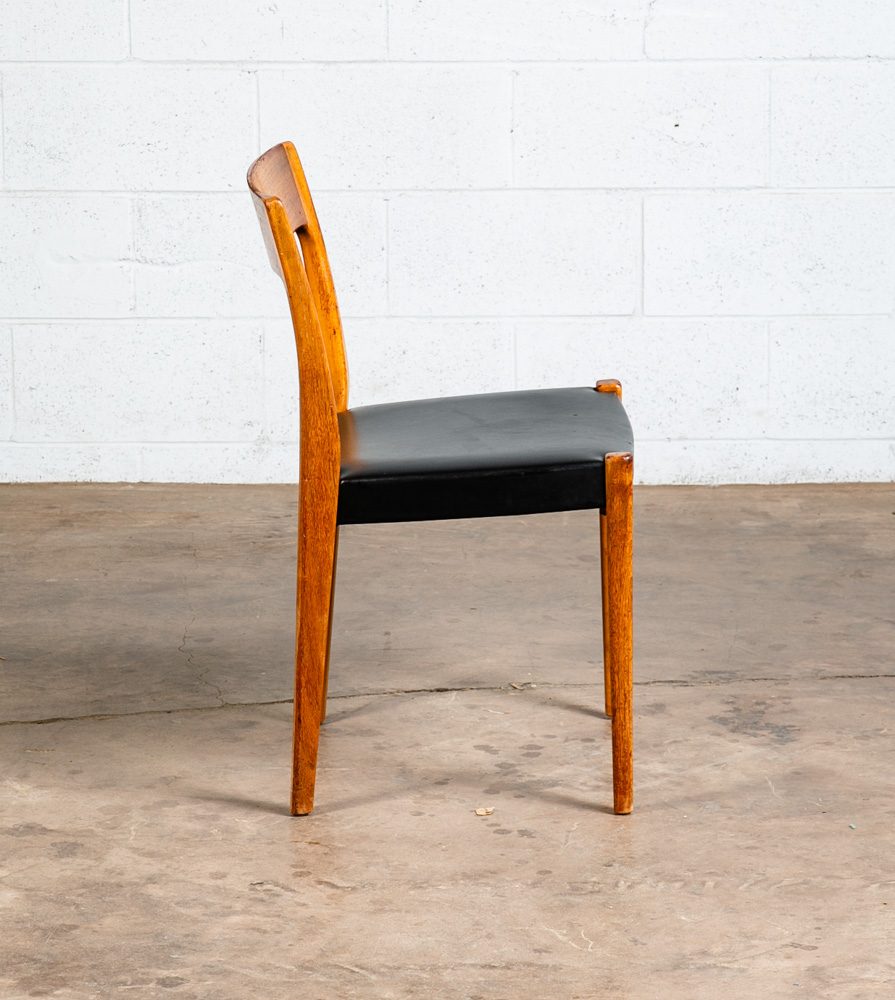 Mid Century Danish Modern Dining Chair Solid Teak Wood Svegards Black Denmark VG - Image 4