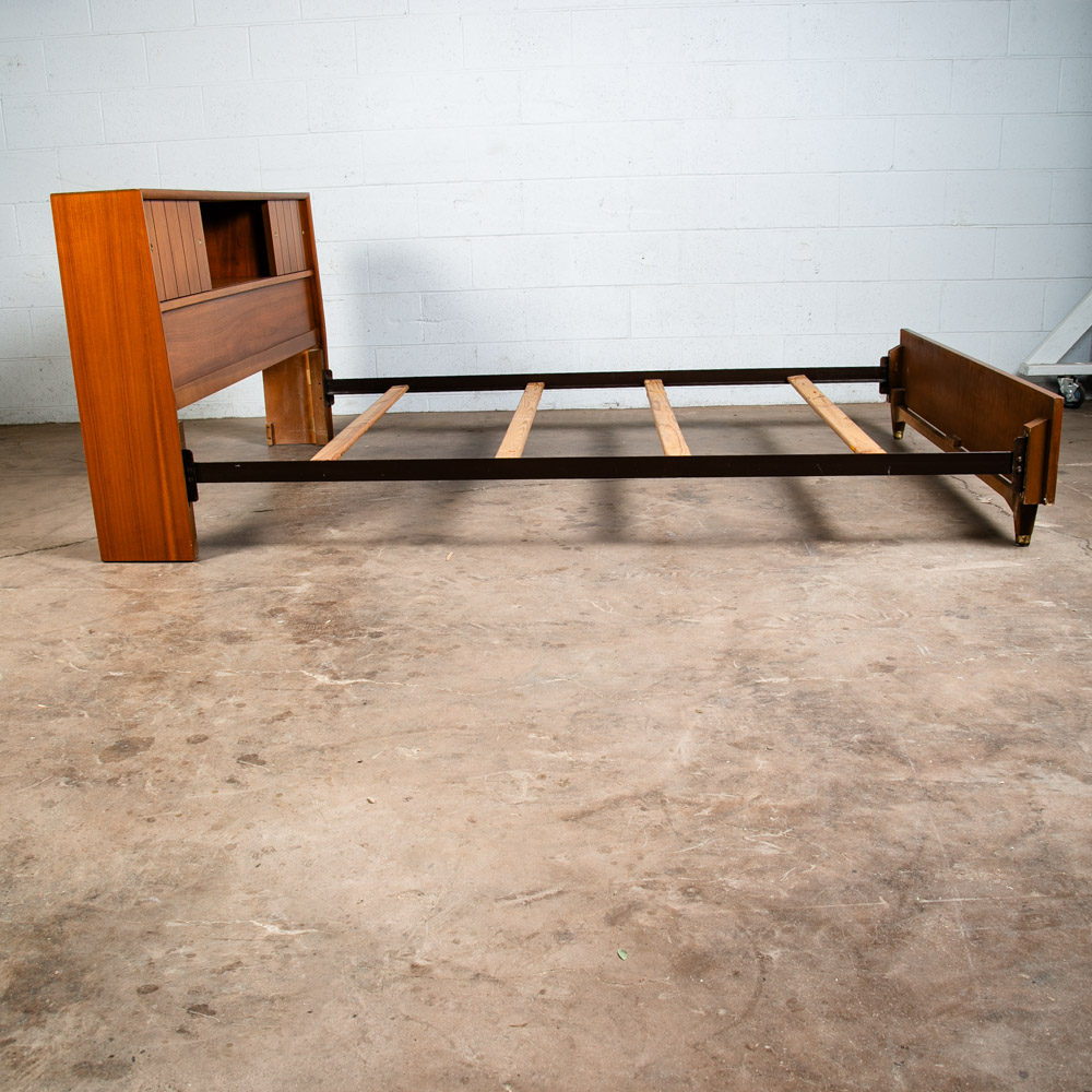 Mid Century Modern Headboard Bed Frame Full Kroehler Walnut Sliding Doors Rails - Image 3