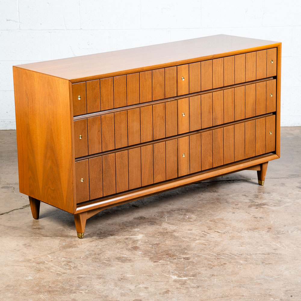 Mid Century Modern Dresser Credenza Kroehler Furniture Walnut 6 Drawer Brass Mcm