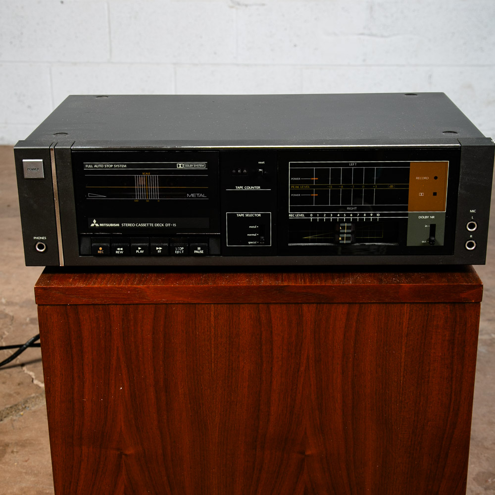 Vintage Mitsubishi Stereo Cassette Deck DT-15 Player Black Face Power Tested - Image 2
