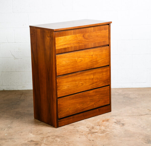 Mid Century Modern Highboy Dresser Walnut Bassett furniture 4 Drawer Chest Mcm