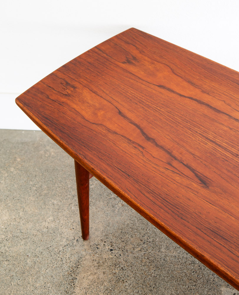 Mid Century Danish Modern Coffee Table Solid Teak Denmark Surfboard Shelf Mcm M - Image 8