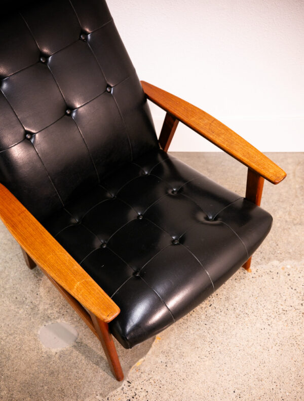 Mid Century Danish Modern Armchair Lounge Chair Teak Black Leather Tufted Mcm - Image 9