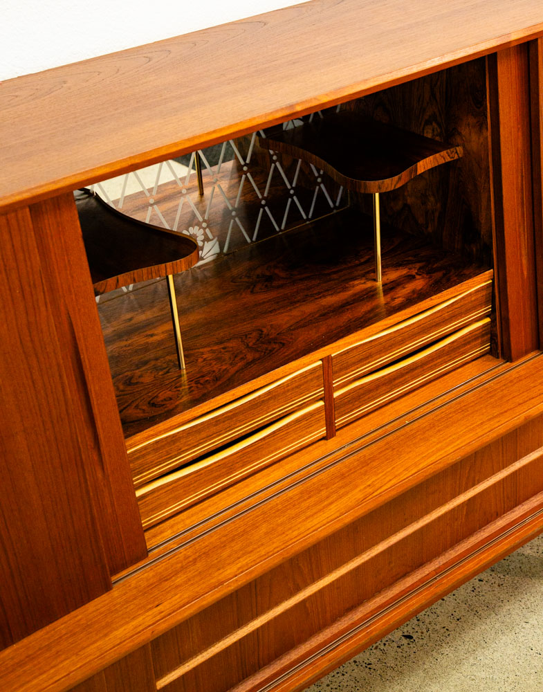 Mid Century Danish Modern Credenza Highboard Teak Sliding Doors Bar Mobler Mcm - Image 4
