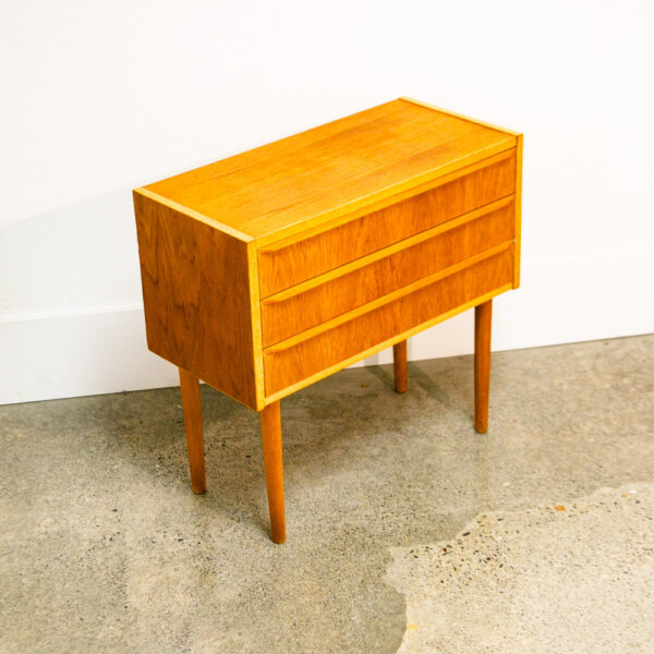 Mid Century Danish Modern Chest Drawers Dresser 3 drawer Oak Wood Denmark Blonde - Image 10