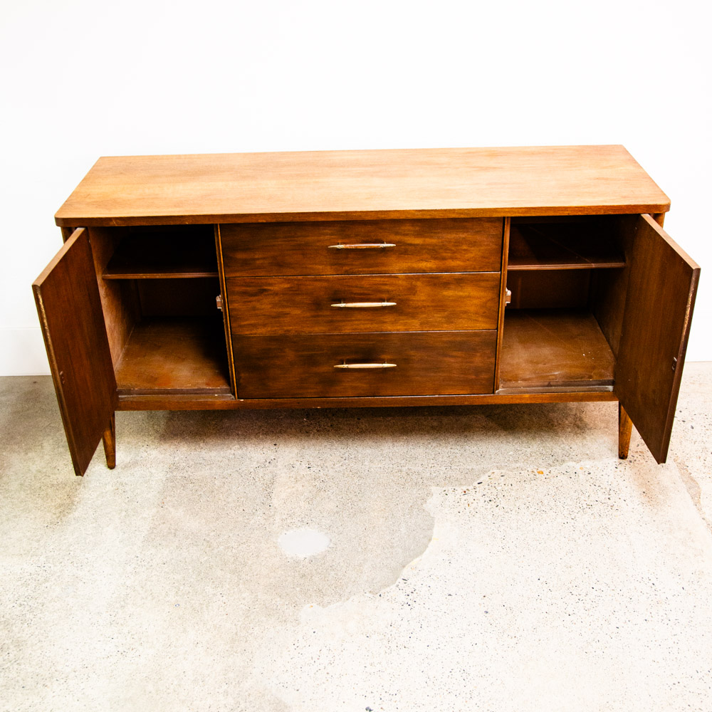 Mid Century Modern Credenza Cabinet Broyhill Saga Wide 3 Drawer Walnut Solid Mcm - Image 5
