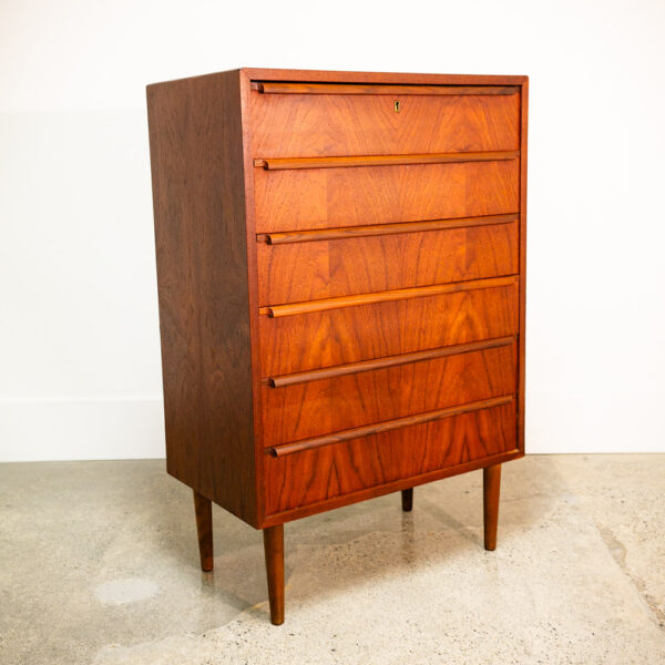 Mid Century Danish Modern Dresser Highboy 6 Drawer Teak Denmark Locking Vintage