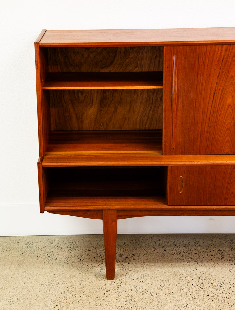 Mid Century Danish Modern Credenza Highboard Teak Sliding Doors Bar Mobler Mcm - Image 9