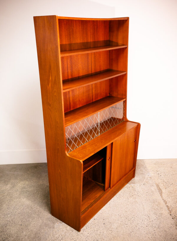 Mid Century Danish Modern Credenza Bookshelf Cabinet Teak Shelves Glass Doors NM - Image 3