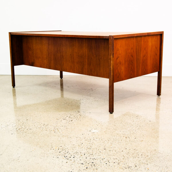 Mid Century Modern Desk Executive Jens Risom Walnut Leather Large Mcm Floating - Image 4