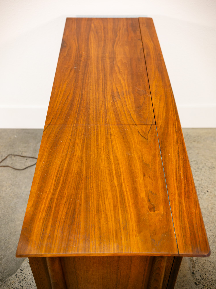 Mid Century Modern Credenza Stereo Console Voice of Music Walnut Record Player - Image 3