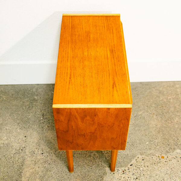 Mid Century Danish Modern Chest Drawers Dresser 3 drawer Oak Wood Denmark Blonde - Image 3