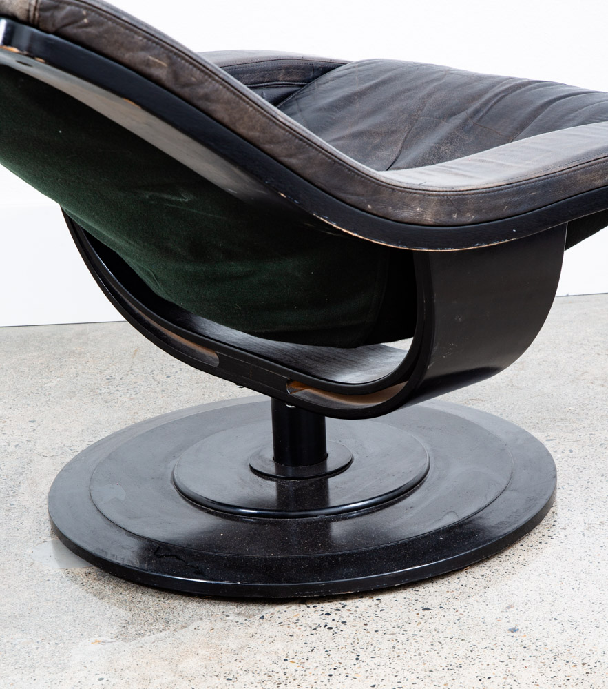 Mid Century Danish Modern Lounge Chair Black Swivel Sweden Nelo Swivel Space Age - Reserved for Erik - Image 10