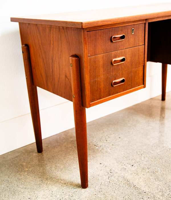 Mid Century Danish Modern Desk Executive Teak 6 Drawer Bookshelf Floating Lock - Image 11