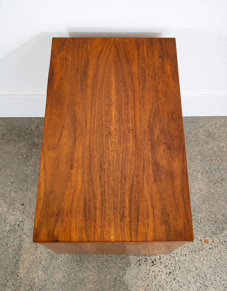 Mid Century Modern Nightstand End Side Table Two Drawers Dixie Shelf Vintage Mcm - Image 6