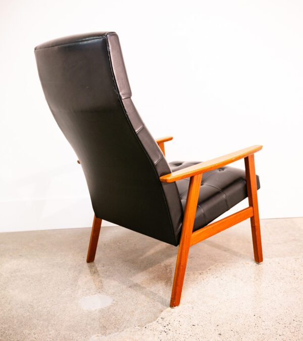 Mid Century Danish Modern Armchair Lounge Chair Teak Black Leather Tufted Mcm - Image 4