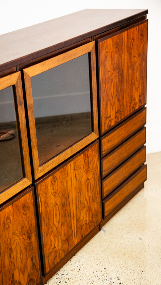 Mid Century Danish Modern Credenza Hutch Cabinet Glass Display Rosewood Modular - Image 10