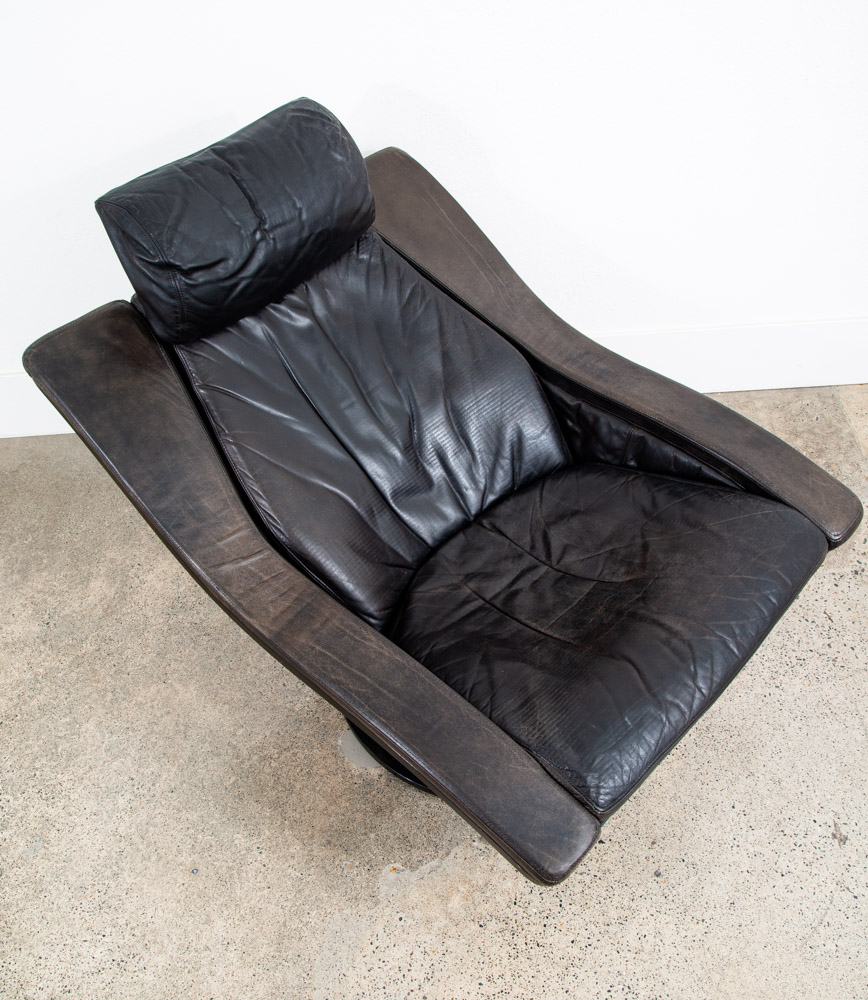 Mid Century Danish Modern Lounge Chair Black Swivel Sweden Nelo Swivel Space Age - Reserved for Erik - Image 6