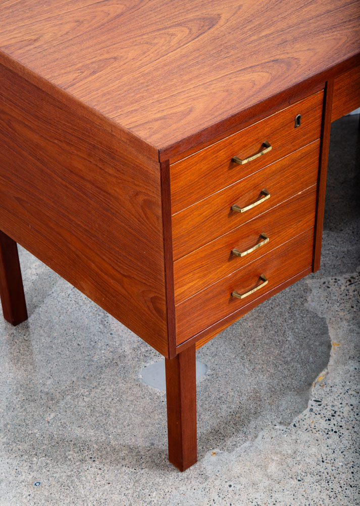 Mid Century Danish Modern Desk Executive Floating Teak Book Shelf Denmark Bar VG - Image 12