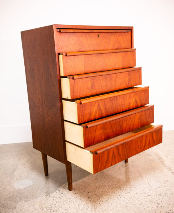 Mid Century Danish Modern Dresser Highboy 6 Drawer Teak Denmark Locking Vintage - Image 5