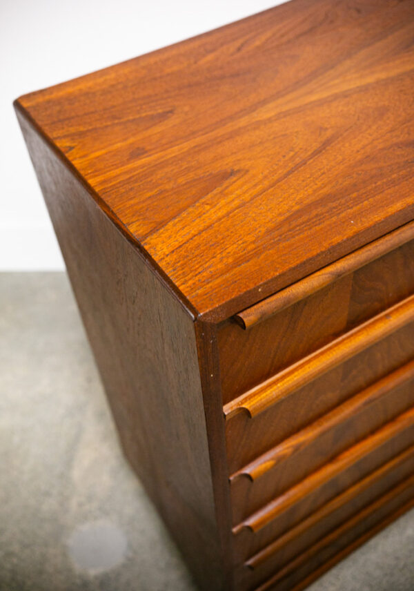 Mid Century Danish Modern Dresser Highboy 6 Drawer Teak Denmark Locking Vintage - Image 7