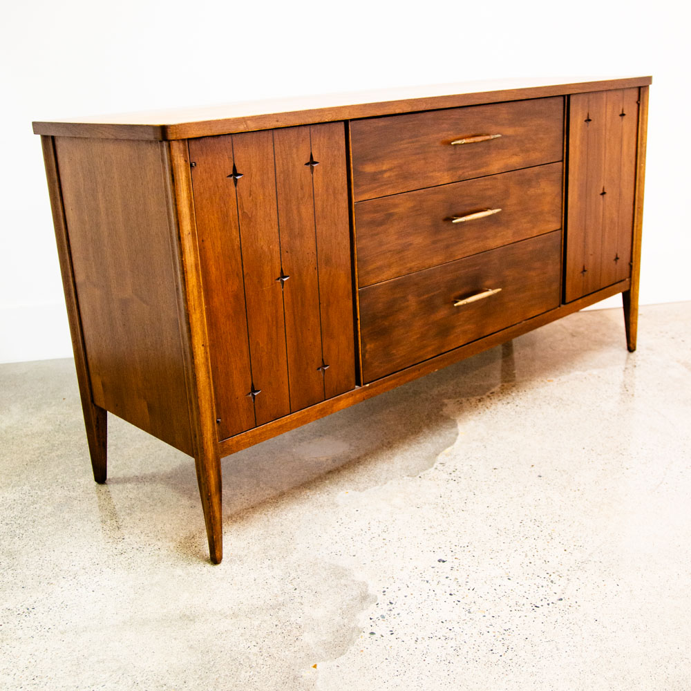 Mid Century Modern Credenza Cabinet Broyhill Saga Wide 3 Drawer Walnut Solid Mcm