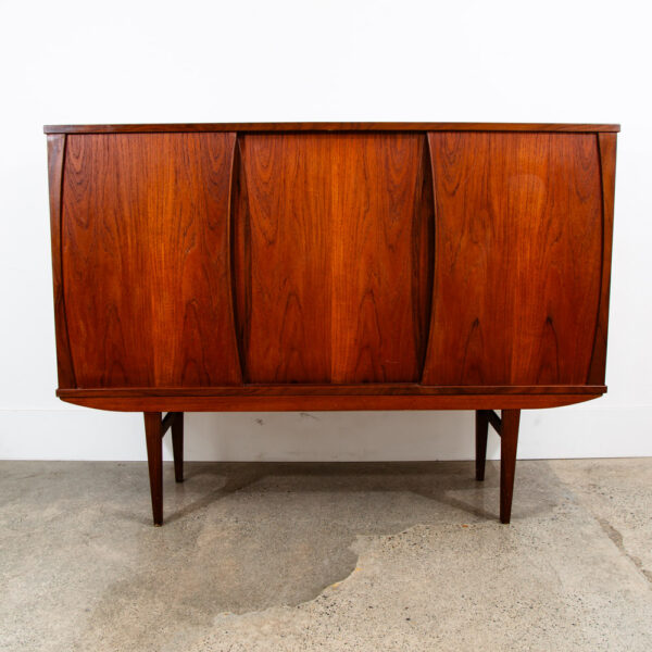 Mid Century Danish Modern Credenza Sideboard Denmark Bar Drawers Denmark Teak VG