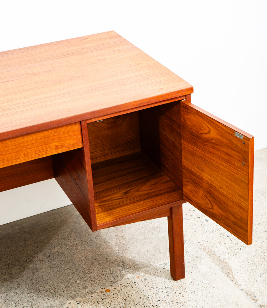 Mid Century Danish Modern Desk Executive Floating Teak Book Shelf Denmark Bar VG - Image 8
