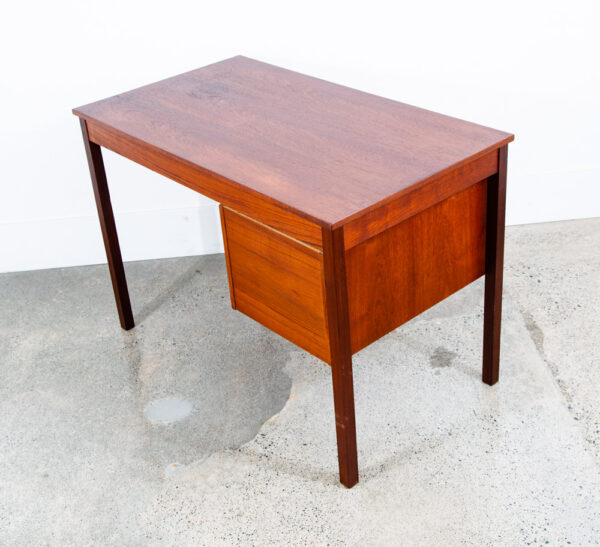 Mid Century Danish Modern Desk Executive Teak 3 Drawer Cabinet Danish Floating - Image 6