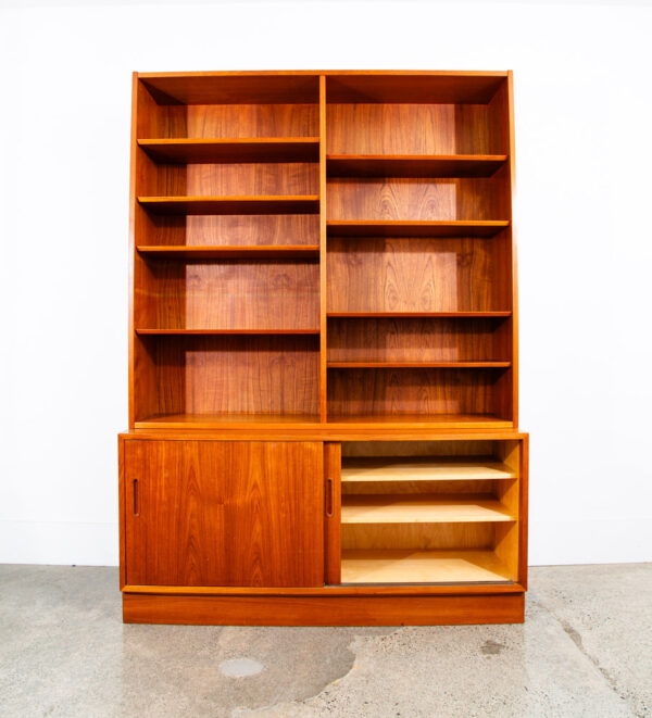 Mid Century Danish Modern Credenza Bookshelf Cabinet Teak Shelves Poul Hundevad - Image 6