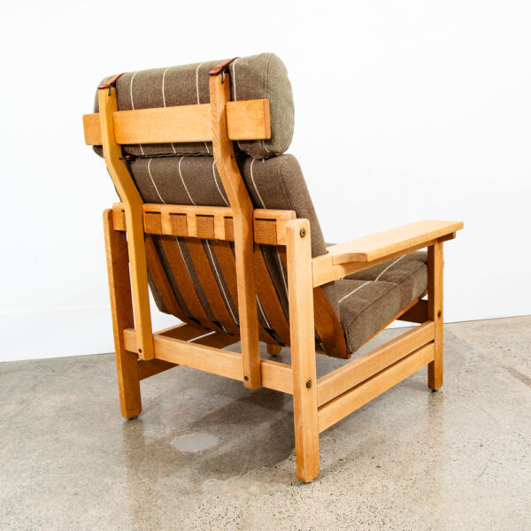Mid Century Danish Modern Lounge Chairs Pair Oak White Aksel Dalh KP Mobler NM - Image 6