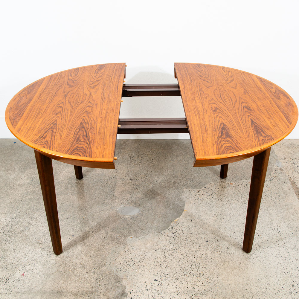 Mid Century Danish Modern Dining Table Oval Rosewood Extension x1 Denmark Round - Image 5