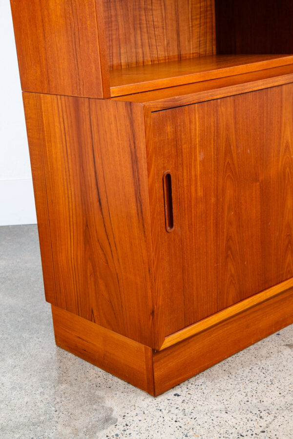 Mid Century Danish Modern Credenza Bookshelf Cabinet Teak Shelves Poul Hundevad - Image 11