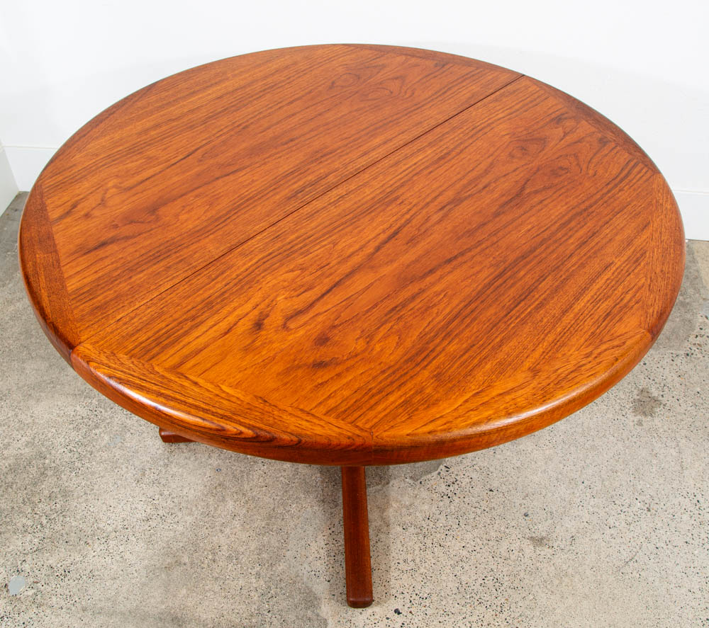 Mid Century Danish Modern Dining Table Round Teak Vejle Stole Circular Restored - Image 4