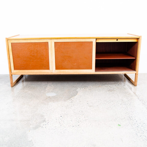 Mid Century Danish Modern Credenza Sideboard Solid Oak Leather Sliding Doors Mcm - Image 5