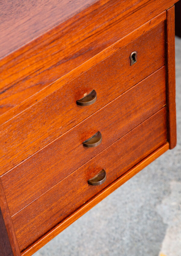 Mid Century Danish Modern Desk Executive Teak 3 Drawer Cabinet Danish Floating - Image 8